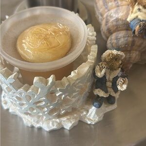 Boyds Bears Snowflake Candle Holder with Bear Figurine - Cream and Blue